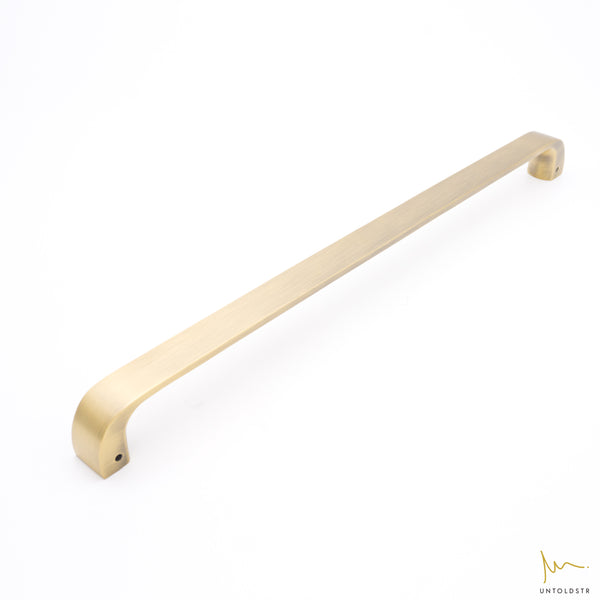 1003 SOLID BRASS DOOR PULL -L480MM