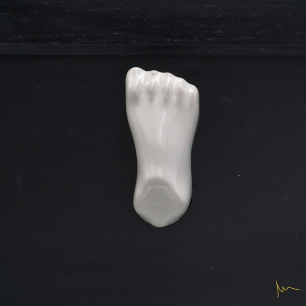 CERAMIC FOOT