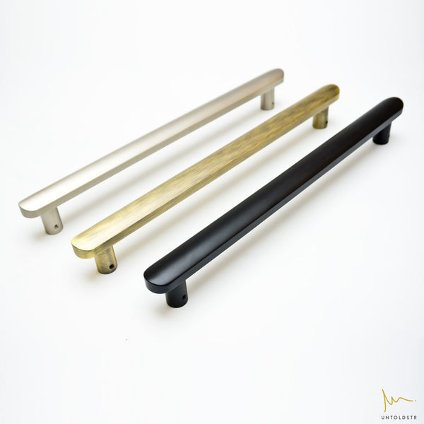 MVP2 SOLID BRASS DOOR PULL - L350MM