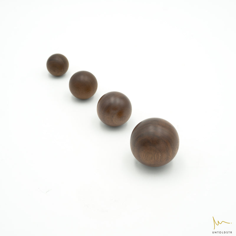 SPHERE  - WALNUT